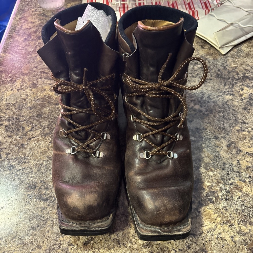 Vintage‎ Norrona Mens Size 13 Mountaineering Brown Boots